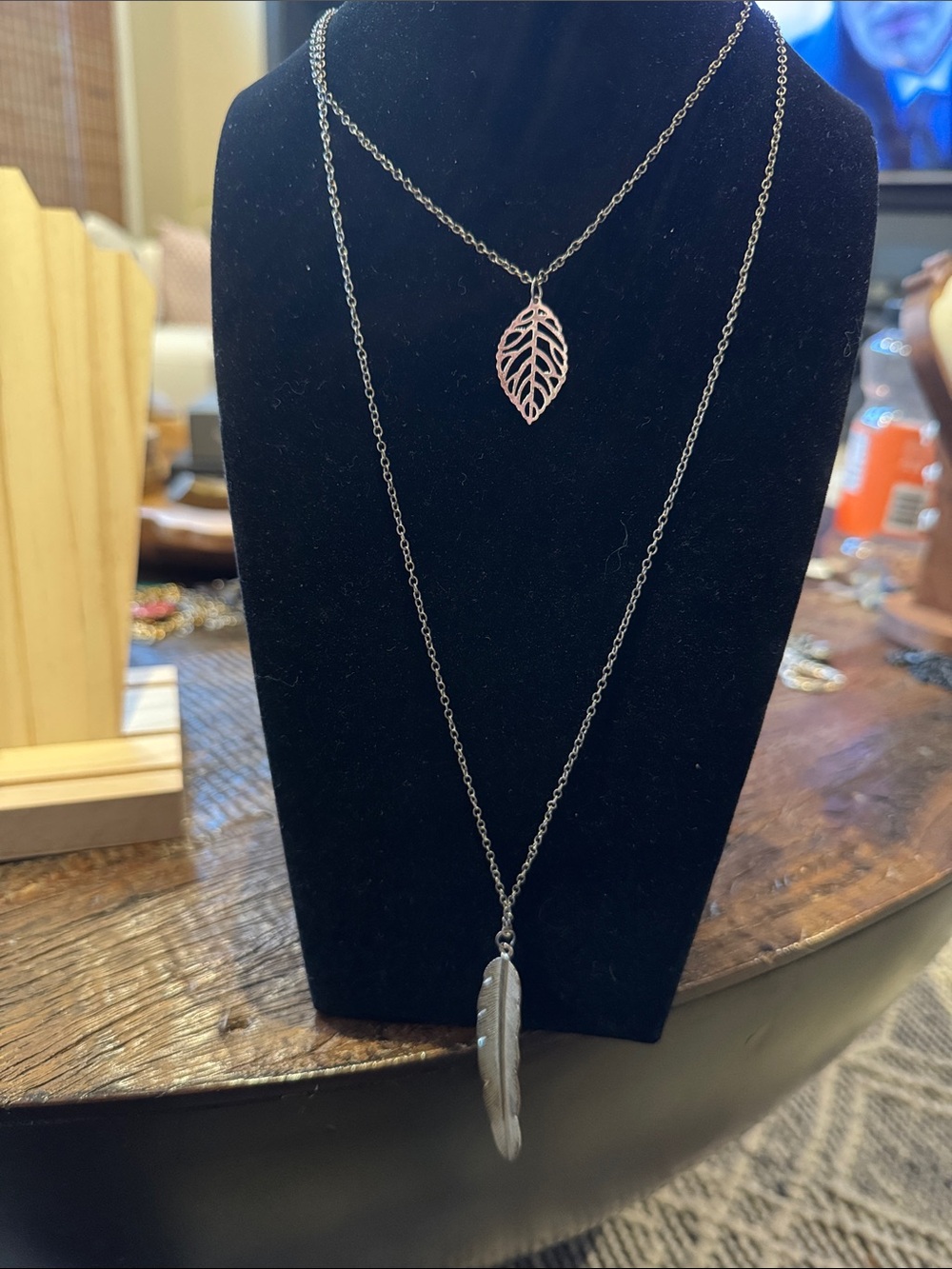 Vintage Delicate Silver Leaf & Feather Layered Necklace - Silver